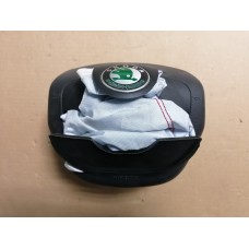Подушка безопасности в рулевое колесо Skoda Fabia Подушка безопасности в рулевое колесо Skoda Fabia