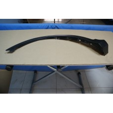 Накладка крыла передняя левая Toyota RAV4