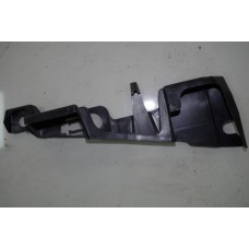 Направляющая переднего бампера правая Citroen C4