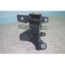 Кронштейн заднего бампера правый Citroen C4