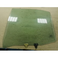 Стекло двери задней левой Nissan Primera