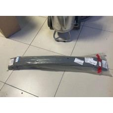 Усилитель переднего бампера Toyota Camry SAT