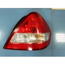 Фонарь задний правый Nissan Tiida