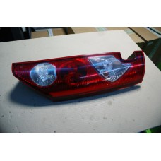 Фонарь задний правый Renault Kangoo Фонарь задний правый Renault Kangoo