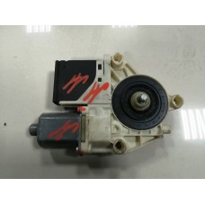 Мотор стеклоподъемника задний правый Renault Megane III