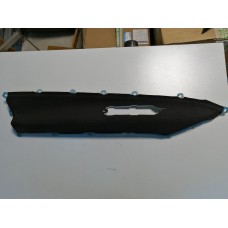 Обшивка двери передней левой Toyota Auris