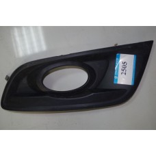 Рамка противотуманой фары левой Mazda 3