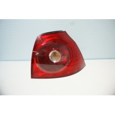 Фонарь задний правый внешний VW Golf V