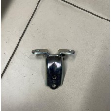 Петля двери передняя левая нижняя Hyundai i30