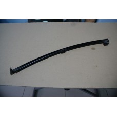 Направляющая стекла двери правая задняя Toyota Camry Направляющая стекла двери правая задняя Toyota Camry