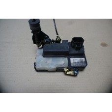 Замок двери передний левый Volvo XC70