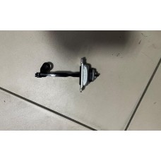 Ограничитель двери задней левой Chevrolet Aveo T200