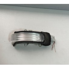 Повторитель в зеркало Toyota Corolla E15
