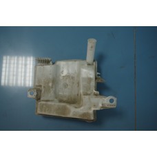 Бачок омывателя Ford Focus III Бачок омывателя Ford Focus III