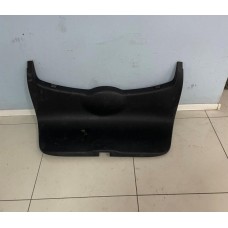 Обшивка крышки багажника Skoda Octavia II