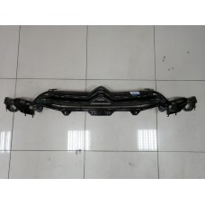 Решетка радиатора Citroen C4