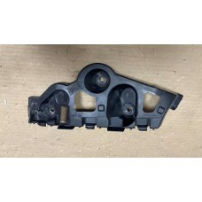 Кронштейн бампера заднего правый Renault Sandero 2