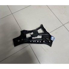 Панель внутр заднего крыла левая Toyota land Cuiser Панель внутр заднего крыла левая Toyota land Cuiser