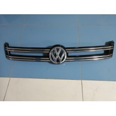 Решетка радиатора Volkswagen Tiguan