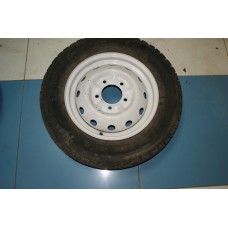 Диск колеса 5Jx16H2 ET58 с резиной Seven Hills 215/65/16 