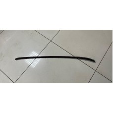Молдинг лобового стекла правый Ford Focus III Молдинг лобового стекла правый Ford Focus III