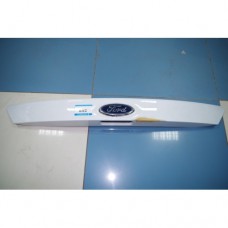 Накладка двери багажника Ford Focus III Накладка двери багажника Ford Focus III