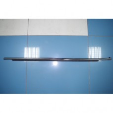 Молдинг двери передней левой Toyota Avensis T250