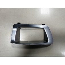 Рамка противотуманной фары правая ВАЗ 2113