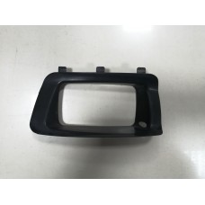 Рамка противотуманной фары левая ВАЗ 2113