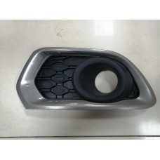 Накладка противотуманной фары левая Rentault Sandero 2