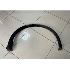 Накладка заднего крыла левого Nissan Murano