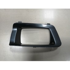Рамка противотуманной фары правая ВАЗ 2113