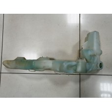 Бачок омывателя Honda CR-V Бачок омывателя Honda CR-V