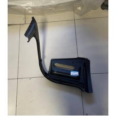 Подфарник заднего крыла левый ВАЗ 2112 Подфарник заднего крыла левый ВАЗ 2112