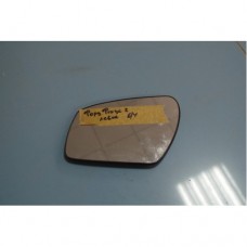 Зеркальный элемент левый Ford Fiesta